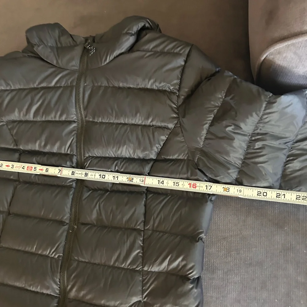 Eddie Bauer Women's Black Down Puffer Jacket Excellent Condition - Picture 8 of 13